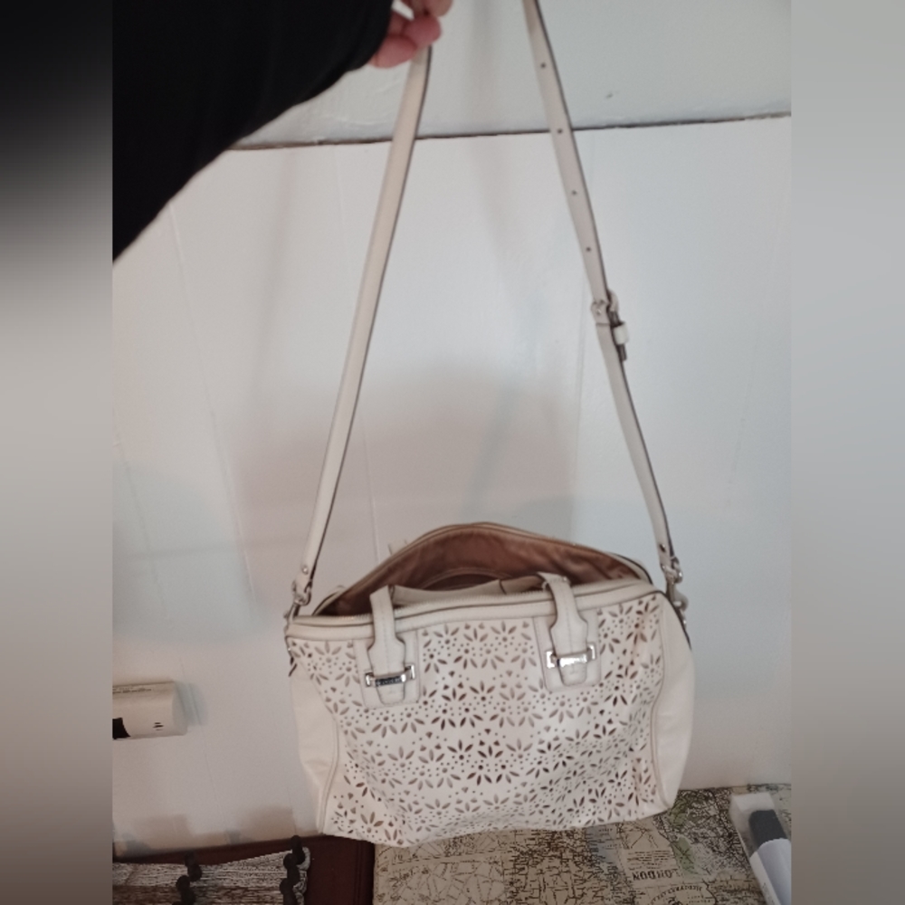 White Coach laser cut satchel - Picture 7 of 7